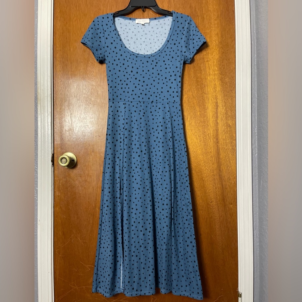 Jessica Simpson Blue Dress (size M)